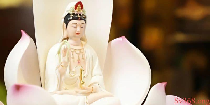 Mơ Thấy Mẹ Quan Âm Đánh Số Gì? Giải Mã Giấc Mơ Chính Xác 10 Giấc mơ mẹ quan âm có điềm báo gì?